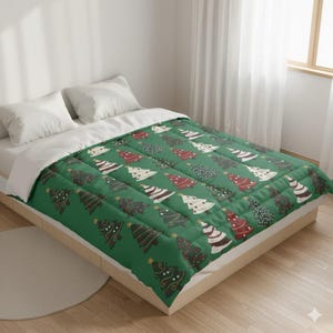 Christmas Themed Comforter, Holiday Quilt - Festive Bedding for Winter Decor, Xmas Bedroom Blanket, Seasonal Duvet Cover, King Holiday Quilt