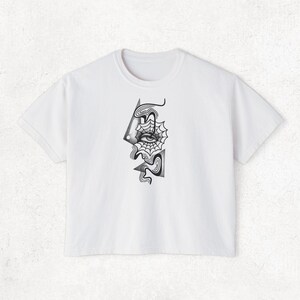 Abstract Art Boxy Tee: Women's Graphic Design Cotton Shirt imagem 7