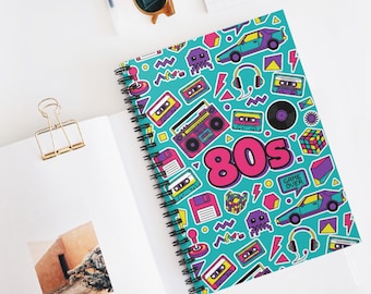 Retro spiralanteckningsbok från 80-talet, vintage klistermärkesdesign från 80-talet, neon kassett- och högtalarkonst, estetisk anteckningsbok från 80-talet, retro brevpapper