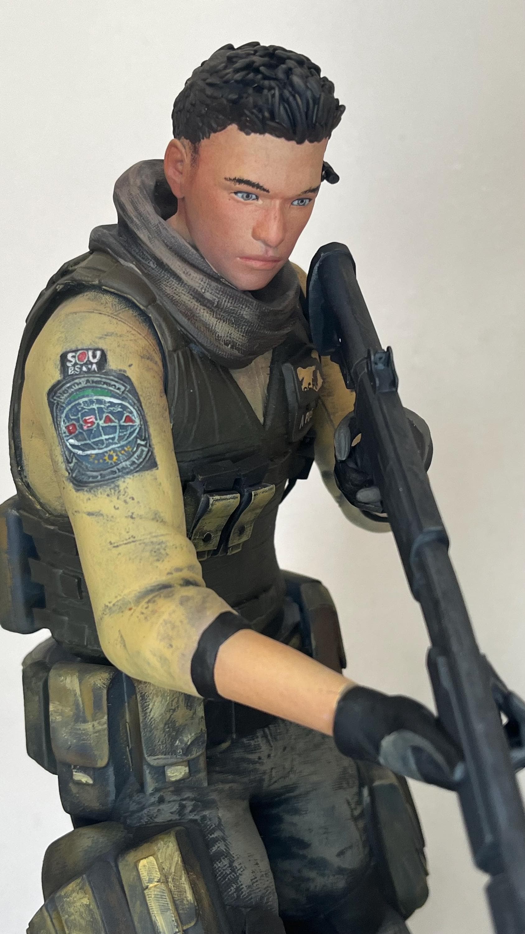 ピアーズ・ニヴァンス バイオハザード6 3Dフィギュア - Etsy 日本