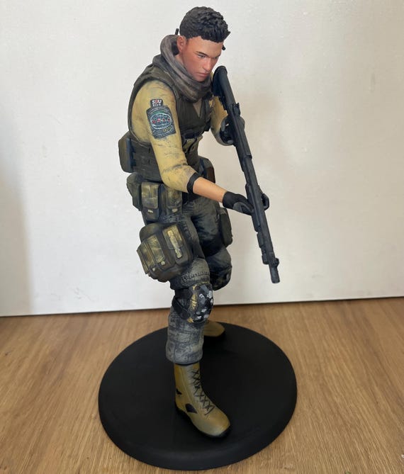 ピアーズ・ニヴァンス バイオハザード6 3Dフィギュア - Etsy 日本