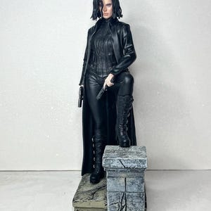 ピアーズ・ニヴァンス バイオハザード6 3Dフィギュア - Etsy 日本