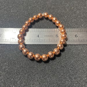 Bracelet en cuivre pur (100 %) avec perles rondes de 8 mm – Accessoire artisanal du quotidien