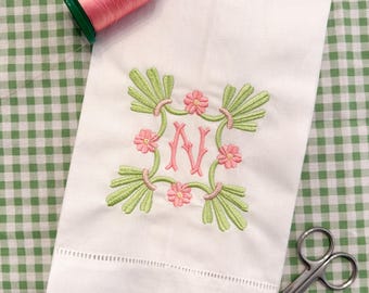 Paño de cocina bordado personalizado / Regalo personalizado / Regalo para anfitriona o para inauguración de casa para primavera y verano.