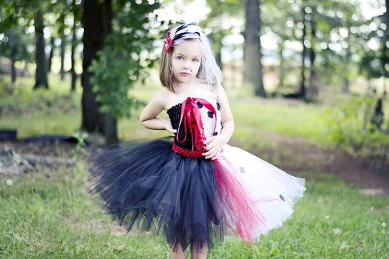 Download Cruella Deville inspired tutu dress with hair clip | Etsy