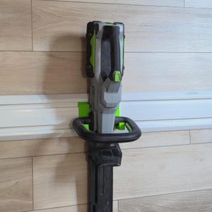 EGO 24-inch/25-inch/26-Inch Hedge Trimmer - HT2600/HT2500/HT2400 Mount for Gladiator GearWall GearTrack