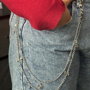 Punkkabelbälteskedja med stjärnor: Gotisk spikstil (61 cm)