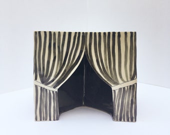 Plant Pedestal | Curtains