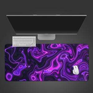 Violet Flux – Alfombrilla de escritorio para gaming, alfombrilla de ratón XL, estética tecnológica morada, antideslizante, regalo para gamers y programadores