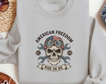 American Freedom Biker Skull Sweatshirt: Vintage Motorcycle Mechanic Crewneck