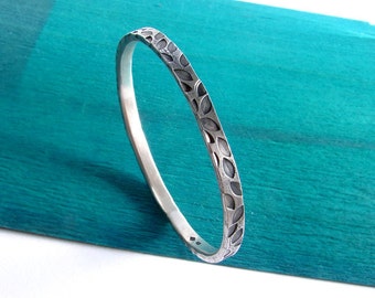 leaf pattern silver bangle