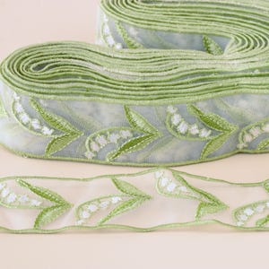 Embroidered Organza Lily of the Valley Ribbon: Green & White Wedding Bouquet