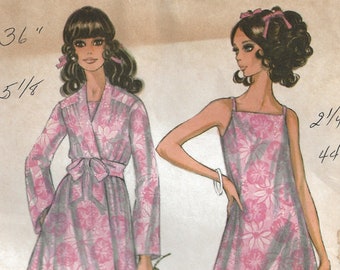 Bust 38-FACTORY FOLDED 1969 Misses' Robe and Nightgown McCall's 9734 Size 16