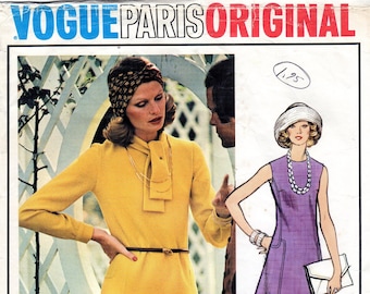 Bust 32 1/2-FACTORY FOLDED Vogue Paris Original 1970s Misses' Dress Pierre Balmain 1019 Size 10