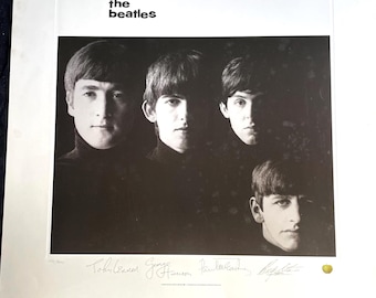 ビートルズのレプリカ、ジョン・レノンの個人ステレオ「ブッチャー