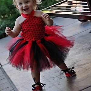 Skull Tutu Red Black Medium Childrens Costume Female main image 0