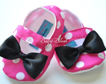 Pink Boutique Minnie Soft Ballerina Slippers Baby Booties with Black Bow Embellishment