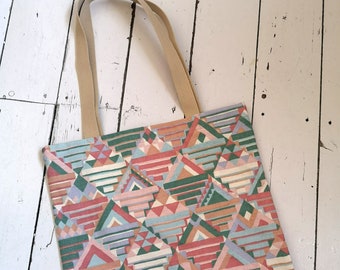 Retro geometric pyramid pattern cotton fabric tote bag with inside velcro phone pocket