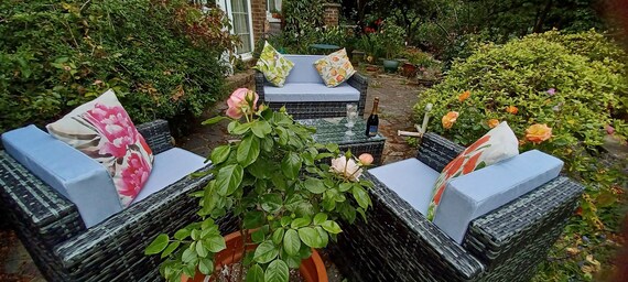 Outdoor cushions made to order hotsell