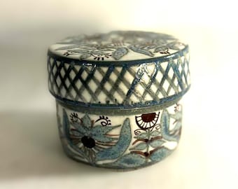 ロイヤル コペンハーゲン テネラ ディッシュ – マリアンヌ ジョンソン