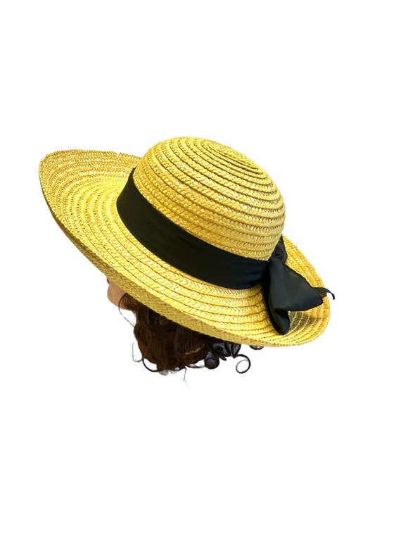 Womens Straw Boater Yellow Natural Fiber Weave Sun