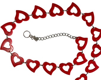 Red Heart Silver Chain Belt B8