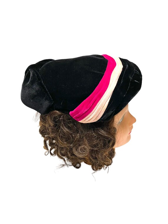 Black Velveteen Pancake Hat Pillbox Vintage Calot… - image 2