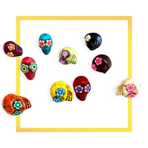 10 Large 18mm Rainbow Sugar Skull Beads With Flowers In Eyes Random MultiColored Day Of The Dead / Halloween Crafts