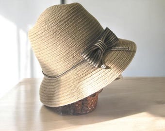Nest Y2K Brown Wool Herringbone Cloche Bucket Hat Hand  display picture 1