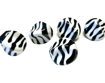 Zebra Focal Beads Black And White Oval 23mm/15mm Jewelry Making Crafts Safari Acrylic Z10