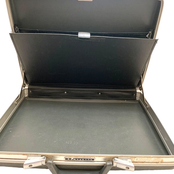 Vintage Gray Briefcase 12" x 16" x 3" Samsonite Slim