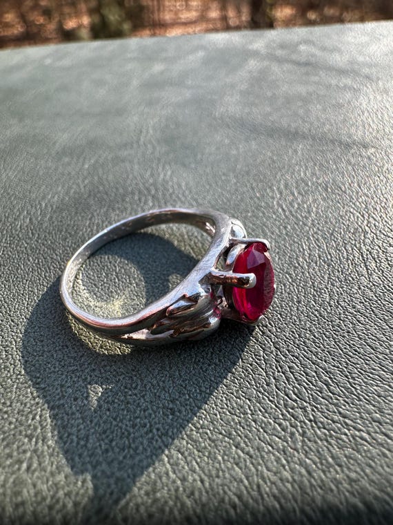 Vintage Ruby and Solid Sterling Silver Ring | Siz… - image 5