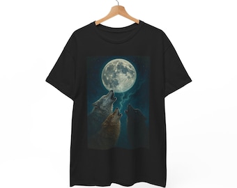 Howling Wolves Vintage 90s Graphic Shirt | Retro Wolf Moon Tee | Grey Wolf Nature T-shirt