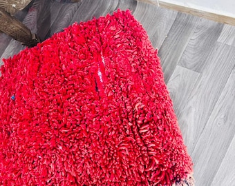 Vintage Berber Woll-Pouf: Handgemachtes marokkanisches Bodenkissen