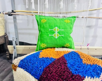 Cojín marroquí de seda Sabra hecho a mano – Bordado bereber tradicional, amarillo, 20x20