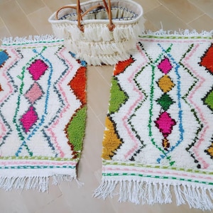 Mini tappeto in lana fatto a mano: decorazione da scrivania berbera marocchina