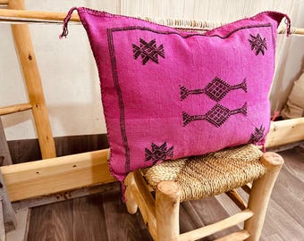 Coussin berbère rose tissé à la main - Coussin marocain
