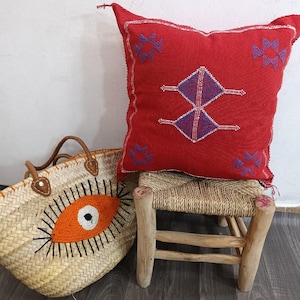 Handwoven Cactus Silk Pillow Cover: Moroccan Berber Boho Cushion (50x50cm)