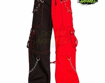 Pantalones cargo bicolor – Estilo urbano Y2K con cadenas, correas y corte holgado.