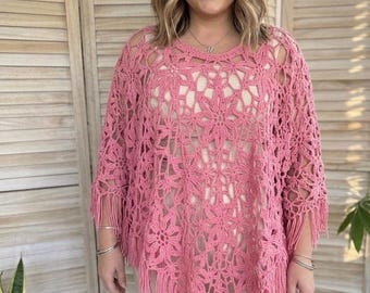 Poncho boho in pizzo floreale all'uncinetto con frange, taglie forti L-4XL