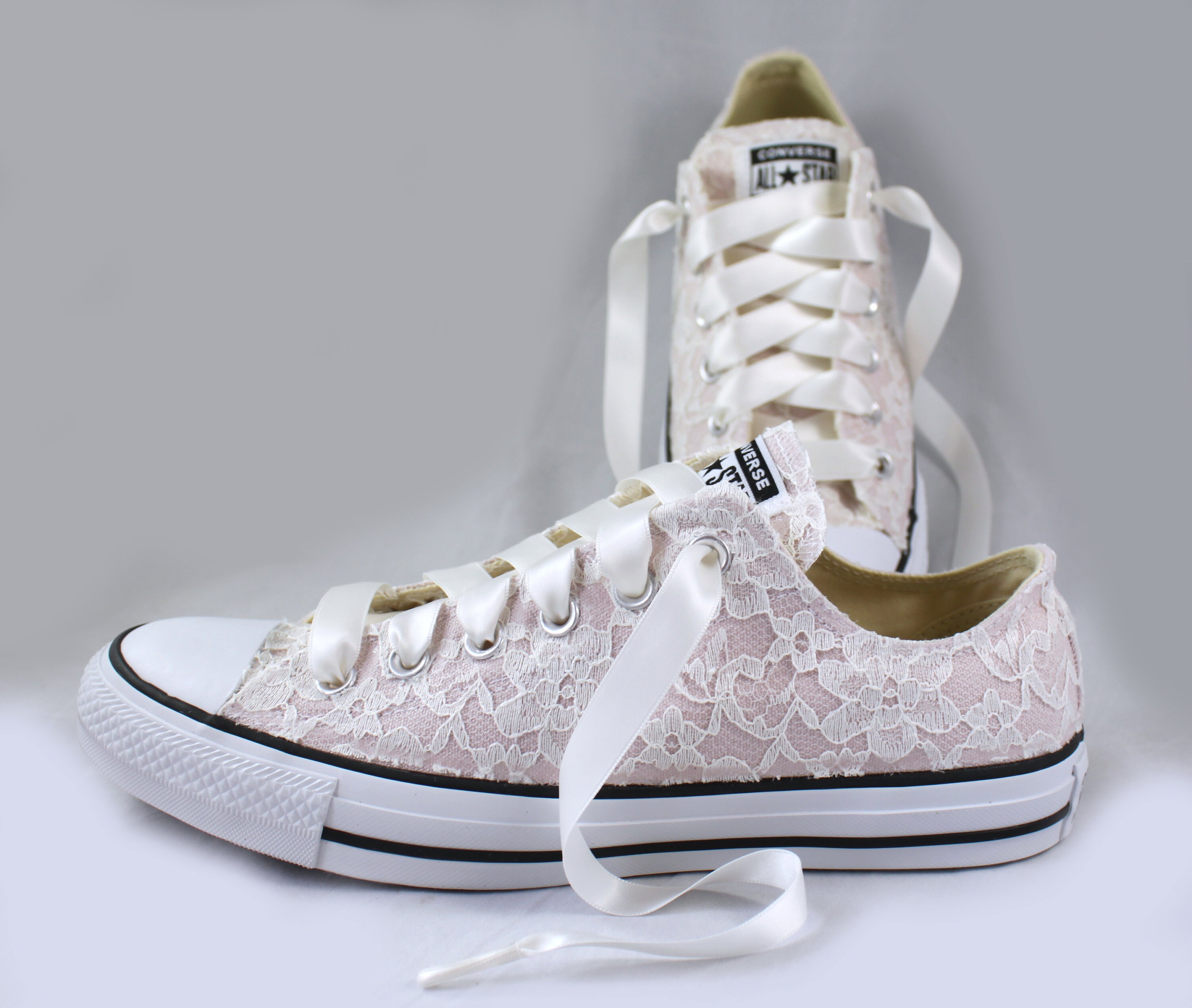 wedding converse sneakers for bride