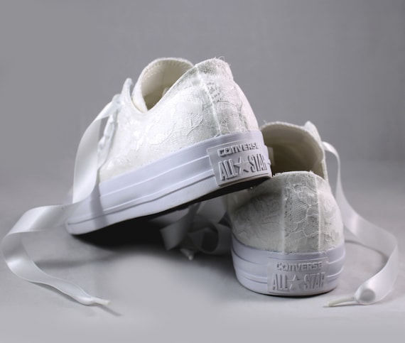 white lace converse low tops