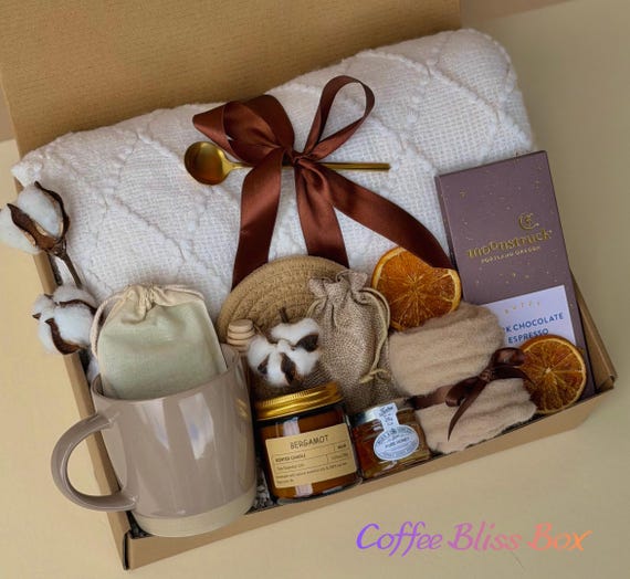Gift Box For Her, Gift for Women, Hug in a Box, Thinking of You Gift, Birthday Gift Box, Hygge Gift Set, Gift for Friend, Gifts for Him