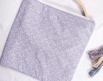 Floral Embroidery Project Bag – Handmade Zipper Pouch for Needlework