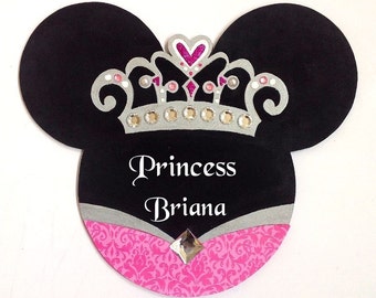 Minnie Mouse decor, Minnie Mouse door hanger, Princess decor, Princess, kids door hangers, personalized door hangers, Minnie mouse sign