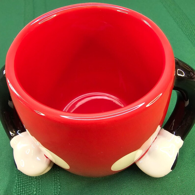 Disney Mickey Mouse Galerie Ceramic Coffee Mug Red Black White Novelty Bild 4
