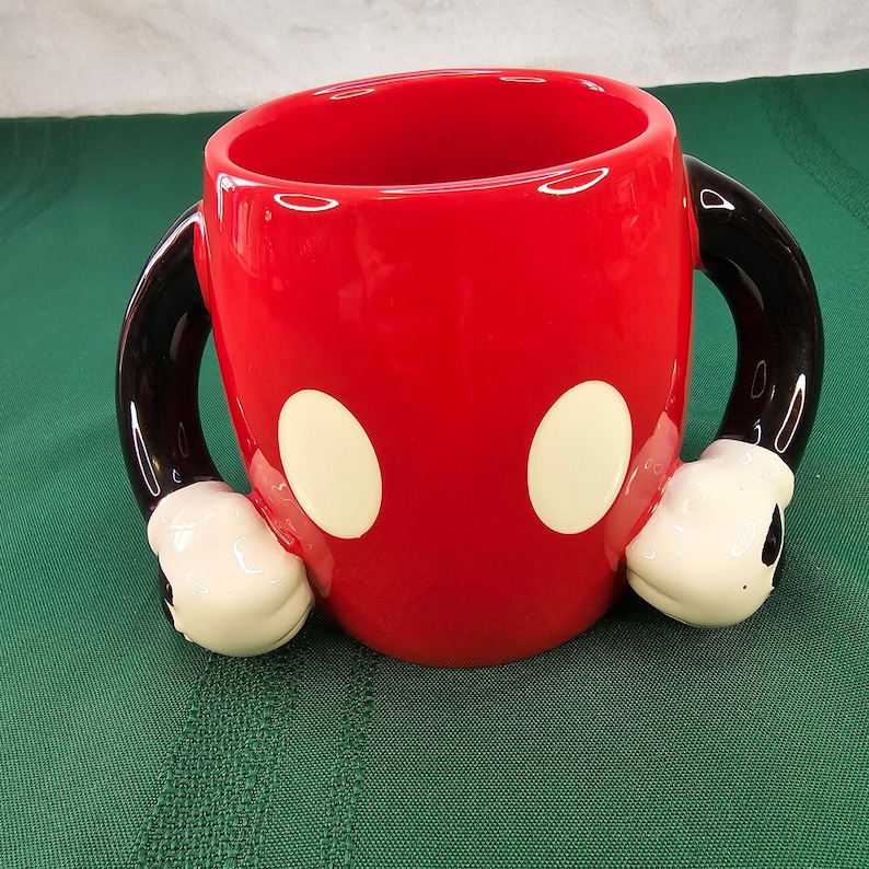 Disney Mickey Mouse Galerie Ceramic Coffee Mug Red Black White Novelty Bild 1