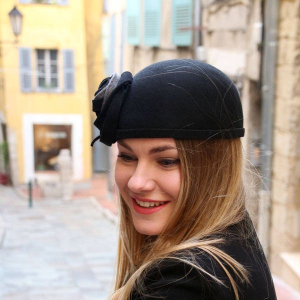 Chapeau femme 1920, chapeau années 20, chapeau noir en laine feutrée, chapeau élégant style Gatsby, idéal mariage et évènements