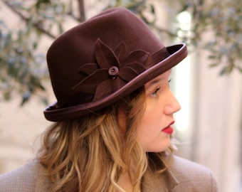 Brown trilby hat for women, handmade short brim felt hat with handmade flower detail. Elegant womens millinery hat, unique hat, derby hat