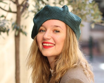 Dark green beret hat. Handmade in France with green corduroy fabric